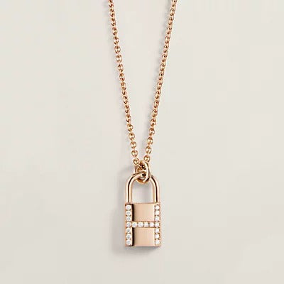 [CA]HM ADVANCED NICHE LOCK HEAD NECKLACE DIAMONDS