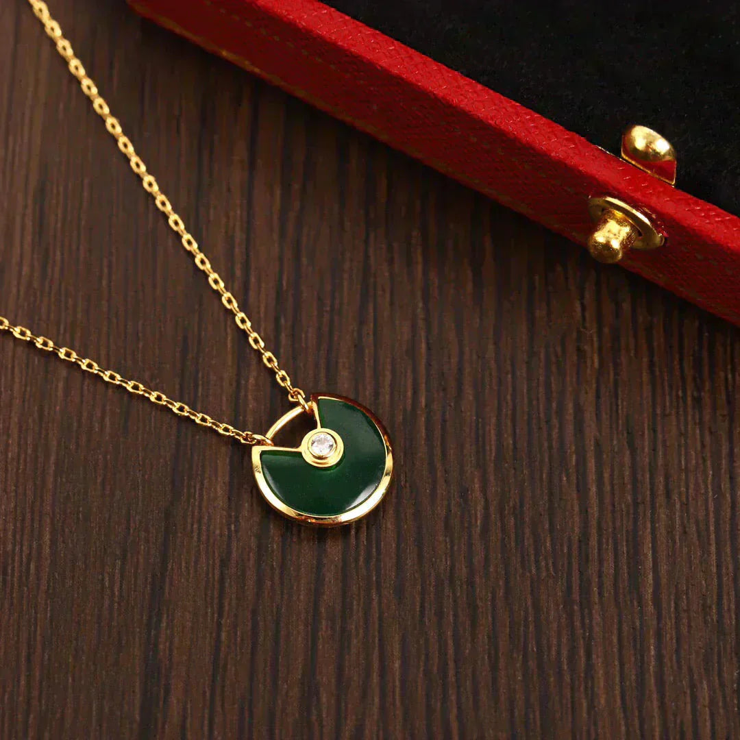 [CA]AMULETTE GOLD MALACHITE NECKLACE