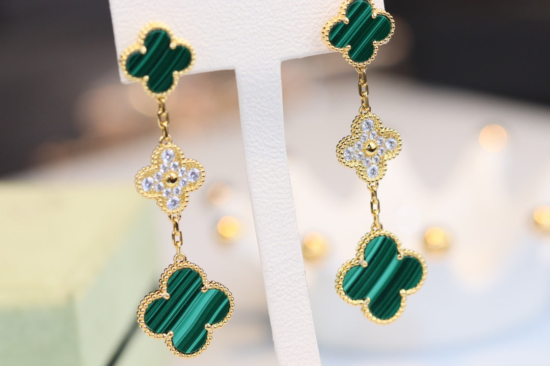 [CA]CLOVER EARRINGS GOLD MALACHITE DIAMOND 3 MOTIF