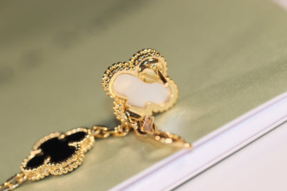 [CA]CLOVER EARRINGS GOLD ONYX MOP 3 MOTIF