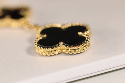 [CA]CLOVER EARRINGS GOLD ONYX MOP 3 MOTIF