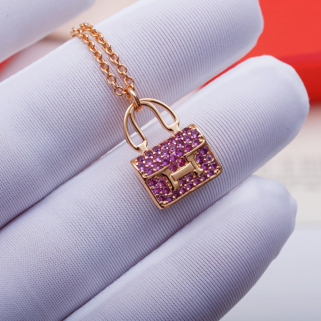 [CA]CONSTANCE PEDANT PURPLE DIAMOND NECKLACE