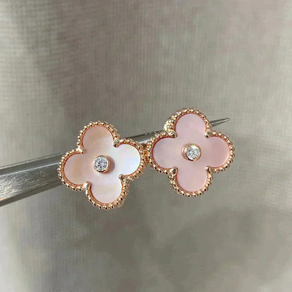 [CA]CLOVER MEDIUM 1 MOTIFS  PINK MOP DIAMOND EARRINGS