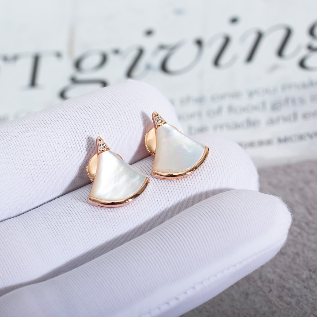 [CA]DIVAS DREAM EARRINGS PINK GOLD