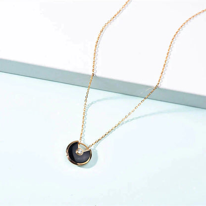 [CA]AMULETTE GOLD CARNELIAN ONYX NECKLACE