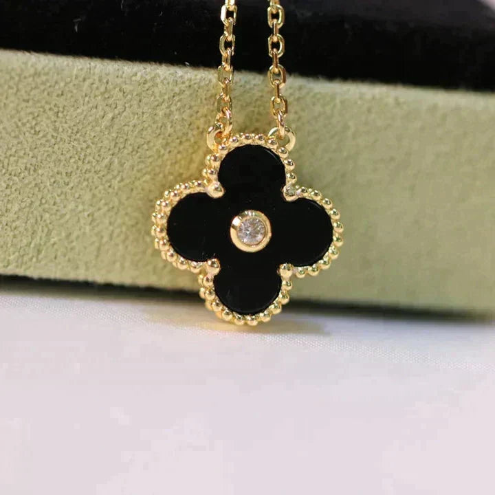 [CA]CLOVER 15MM DIAMOND ONYX NECKLACE