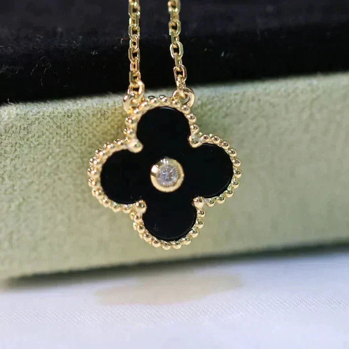 [CA]CLOVER 15MM DIAMOND ONYX NECKLACE