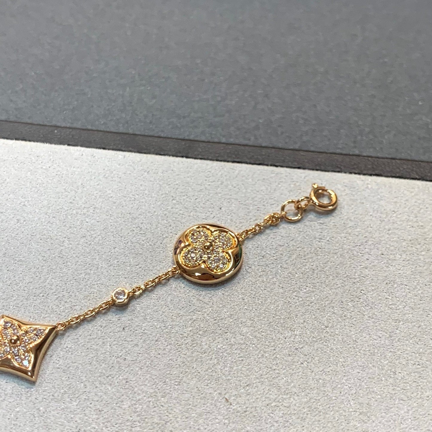 [CA]STAR AND SUN 4 MOTIFS GOLD DIAMONDS BRACELET