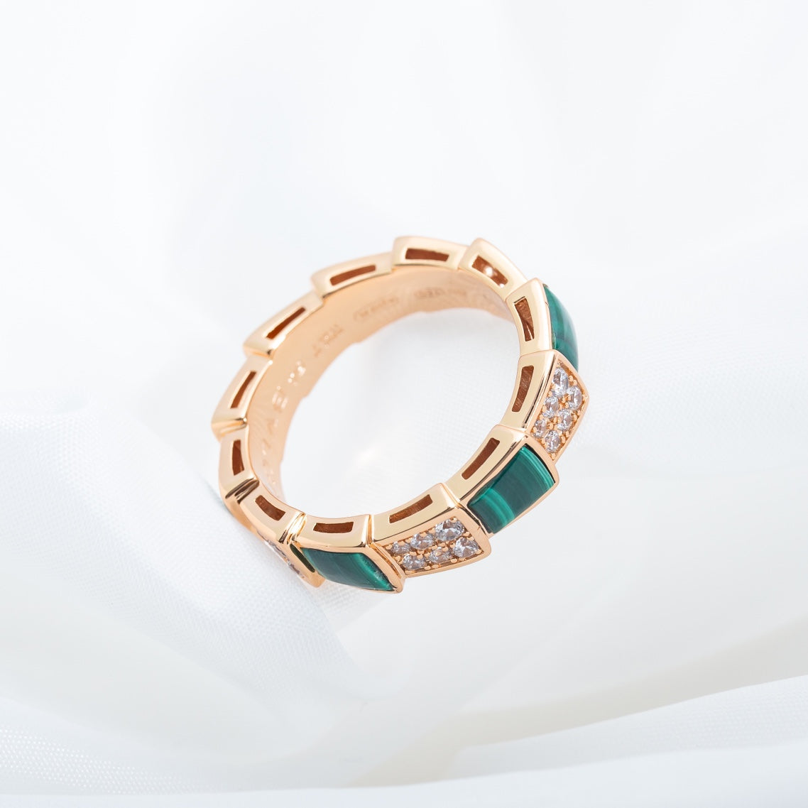 [CA]SERPENTI RING PINK GOLD MALACHITE DIAMOND PAVED 4MM