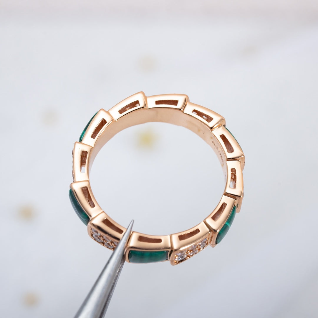 [CA]SERPENTI RING PINK GOLD MALACHITE DIAMOND PAVED 4MM