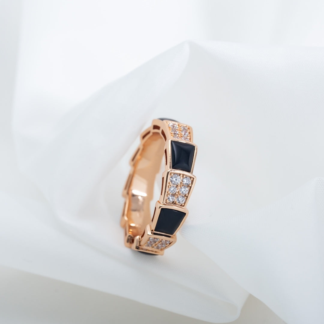 [CA]SERPENTI RING PINK GOLD BLACK MOP DIAMOND PAVED 4MM