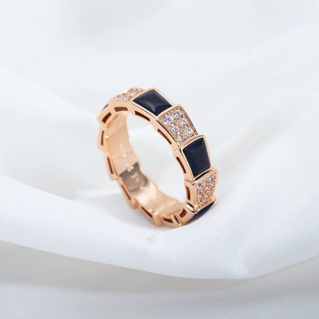 [CA]SERPENTI RING PINK GOLD BLACK MOP DIAMOND PAVED 4MM