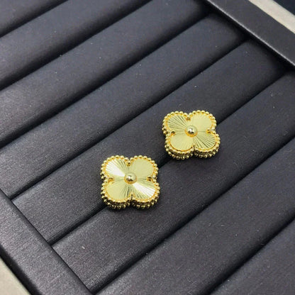 [CA]CLOVER MINI 9.5MM LASER EARRINGS