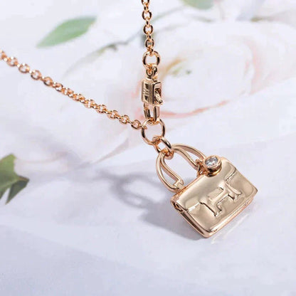 [CA]AMULETTE PEDANT ROSE GOLD NECKLACE