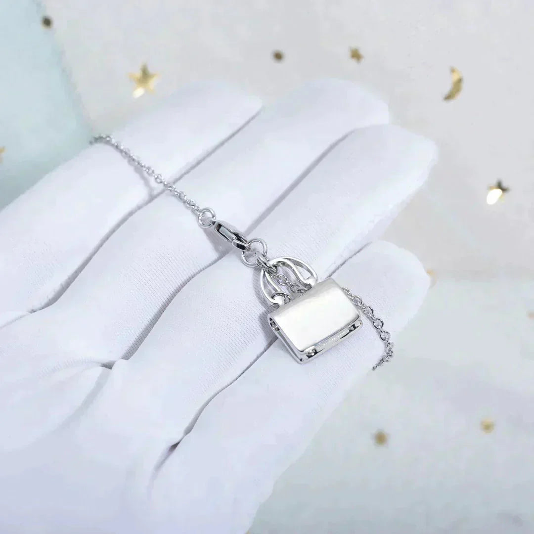 [CA]AMULETTE PEDANT SILVER NECKLACE