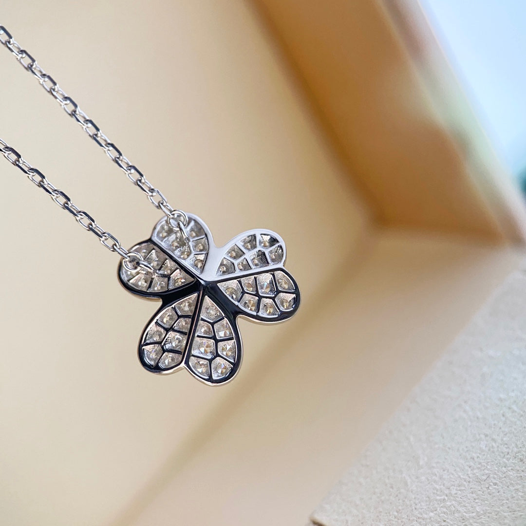 [CA]CLOVER DIAMOND NECKLACE SILVER