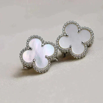 [CA]CLOVER MEDIUM 1 MOTIFS  WHITE MOP EARRINGS SILVER