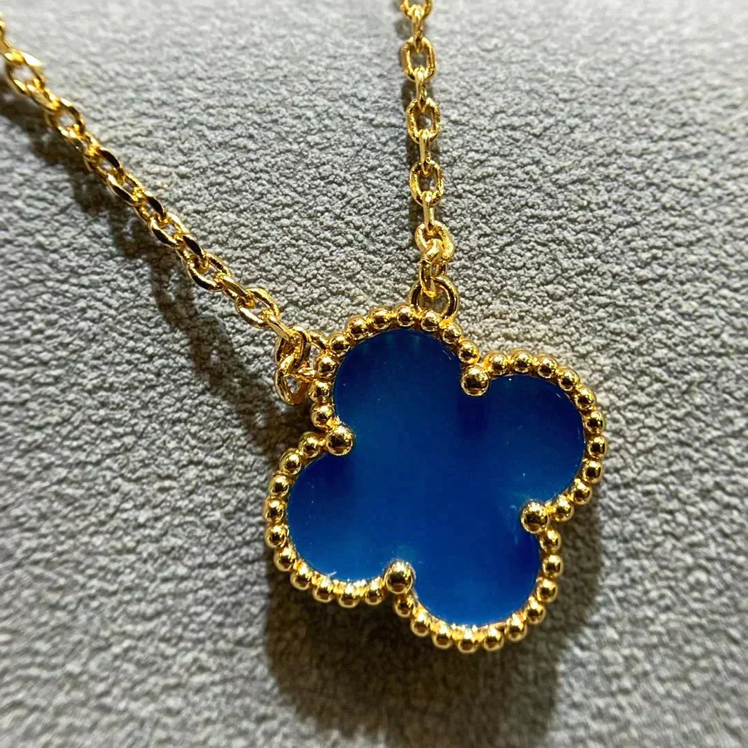 [CA]CLOVER 15MM BLUE AGATE NECKLACE