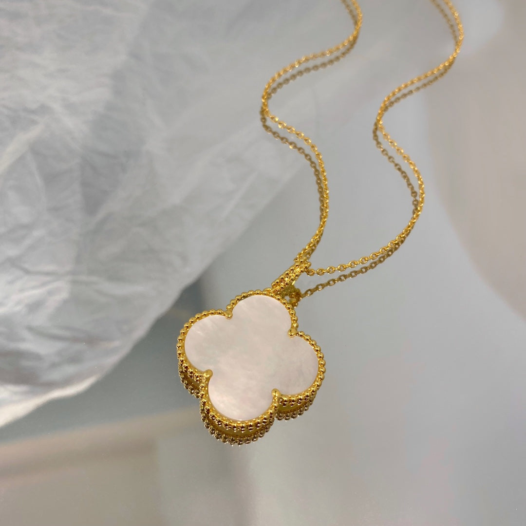 [CA]CLOVER 25MM MOP LARGE PENDANT NECKLACE