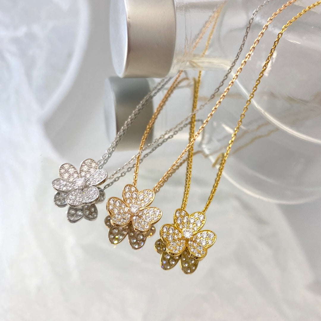 [CA]FLOWER DIAMOND NECKLACE