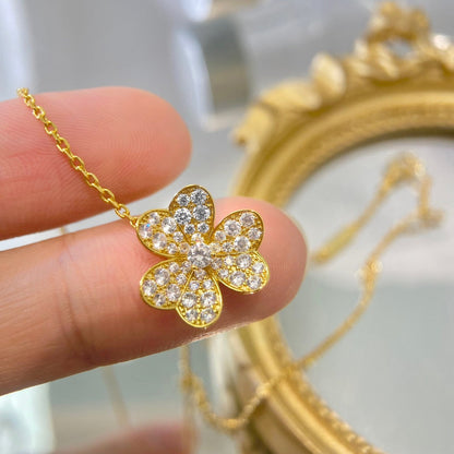 [CA]FLOWER DIAMOND NECKLACE