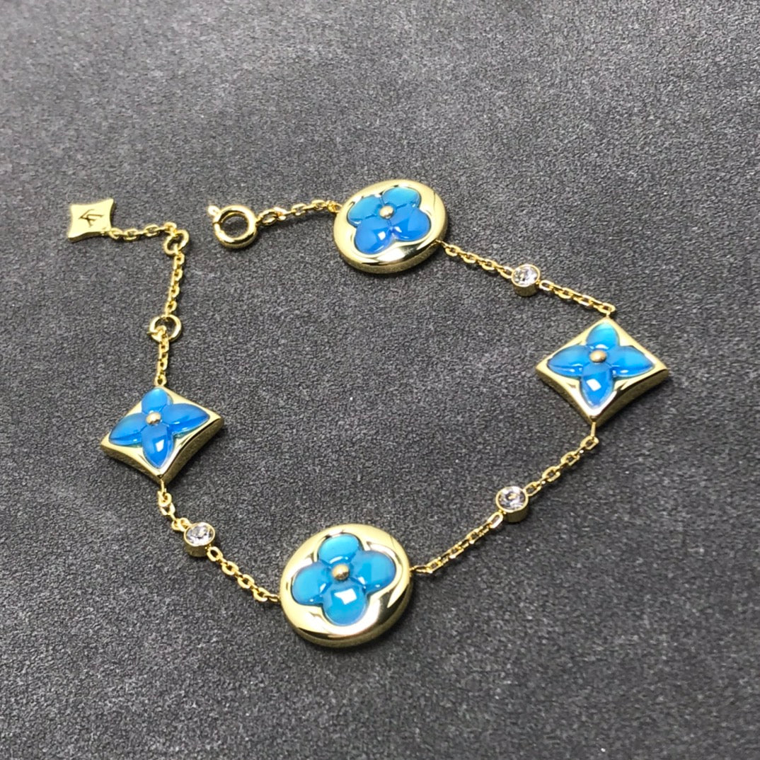 [CA]STAR AND SUN TURQUOISE 4 MOTIFS 3 DIAMONDS