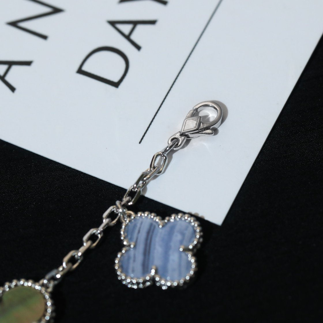 [CA]CLOVER BRACELET 5 MOTIFS MOP CHALCEDONY SILVER