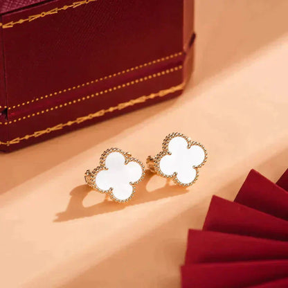 [CA]CLOVER MEDIUM 1 MOTIFS  WHITE MOP STUD EARRINGS