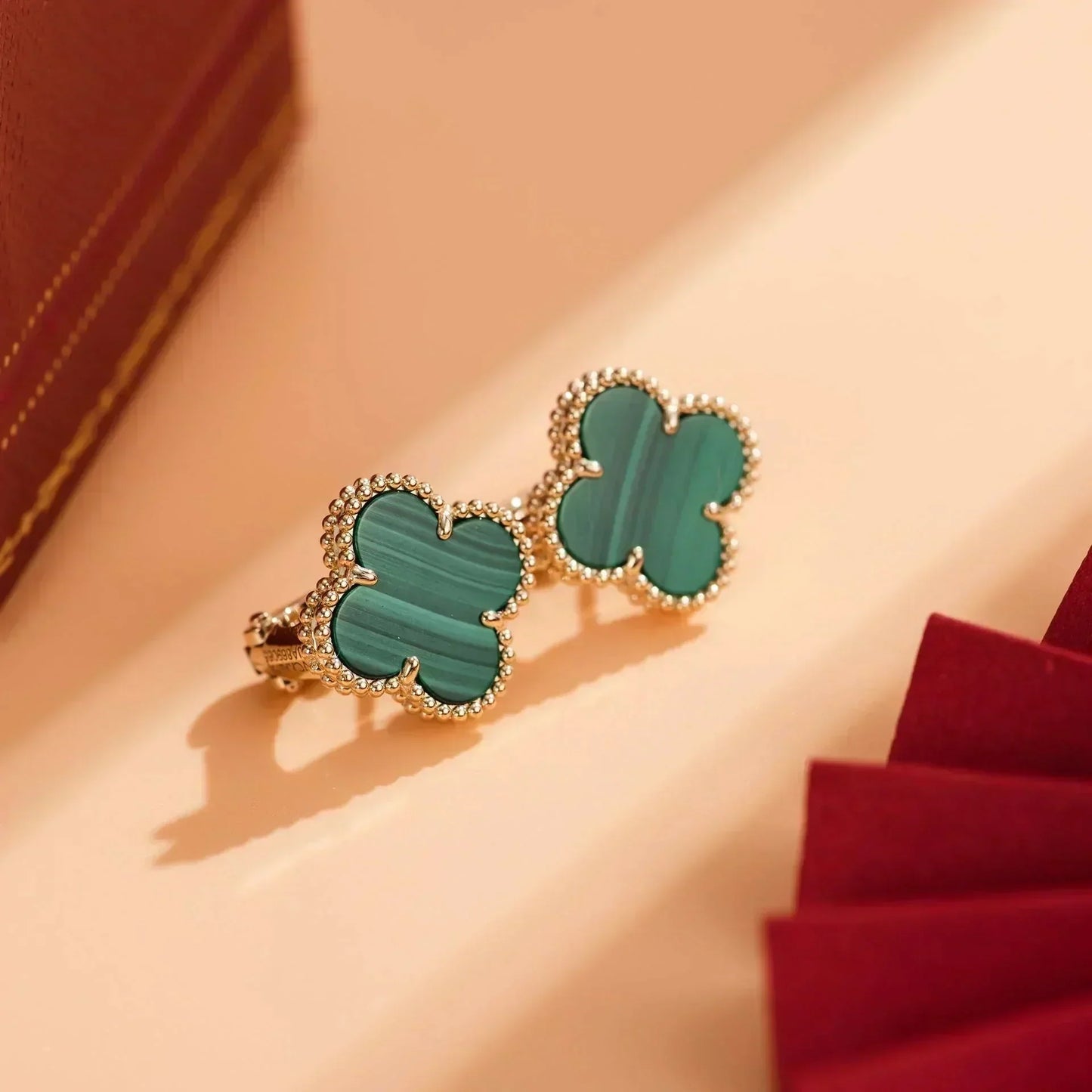 [CA]CLOVER MEDIUM 1 MOTIFS MALACHITE  EARRINGS