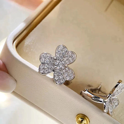 [CA]CLOVER COMOS DIAMOND EARRINGS SILVER