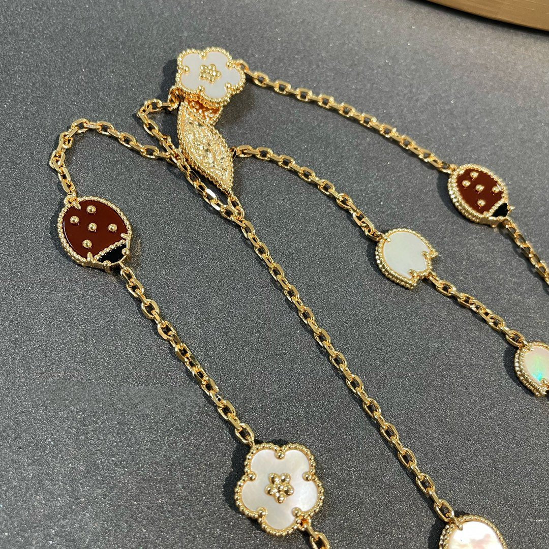 [CA]LUCKY SPRING 15 MOTIFS GOLD NECKLACE