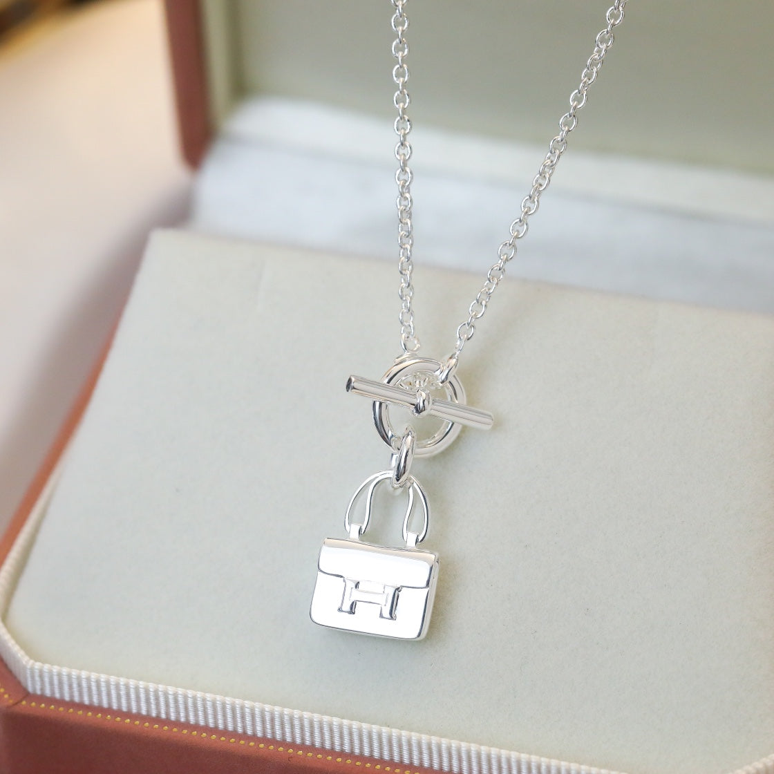 [CA]POP H PEDANT SILVER NECKLACE