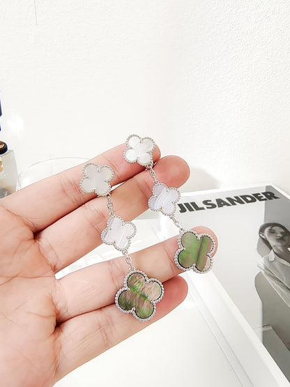 [CA]CLOVER 3 MOTIFS CHALCEDONY DARK MOP SILVER EARRINGS