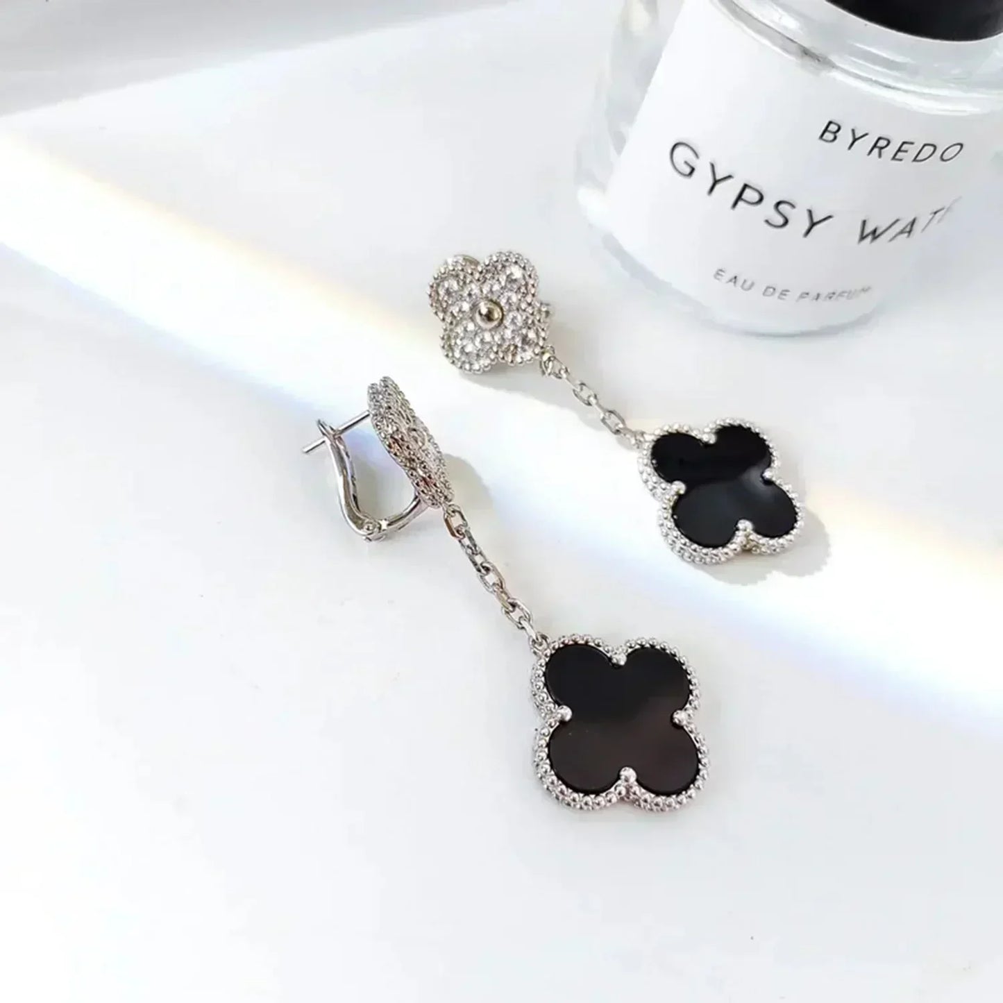 [CA]CLOVER 2 MOTIFS  DIAMOND ONYX EARRINGS SILVER