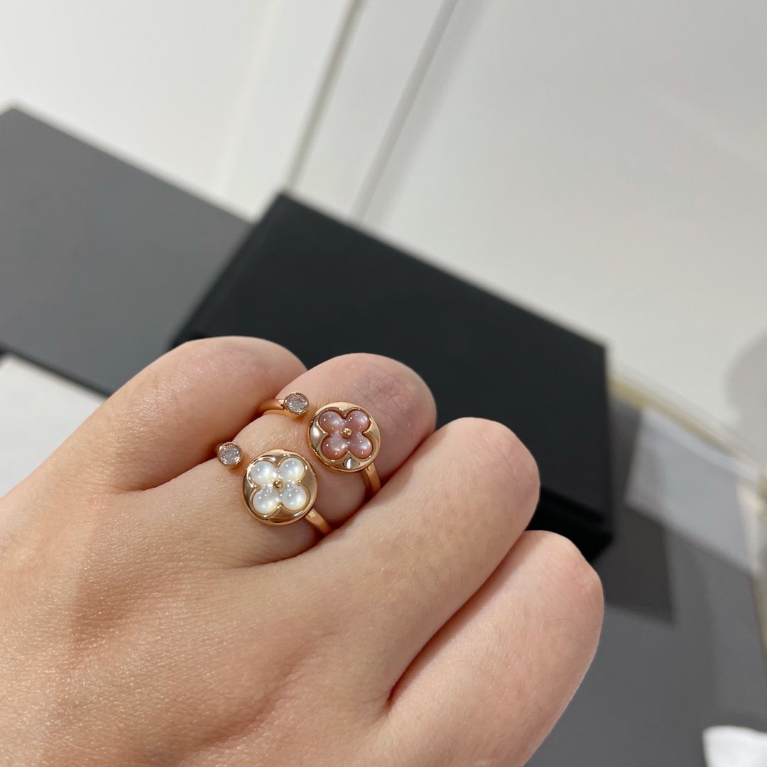 [CA]SUN 1 DIAMOND PINK MOP RING