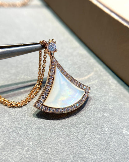 [CA]DREAM MOP DIAMOND PAVED PINK GOLD NECKLACE