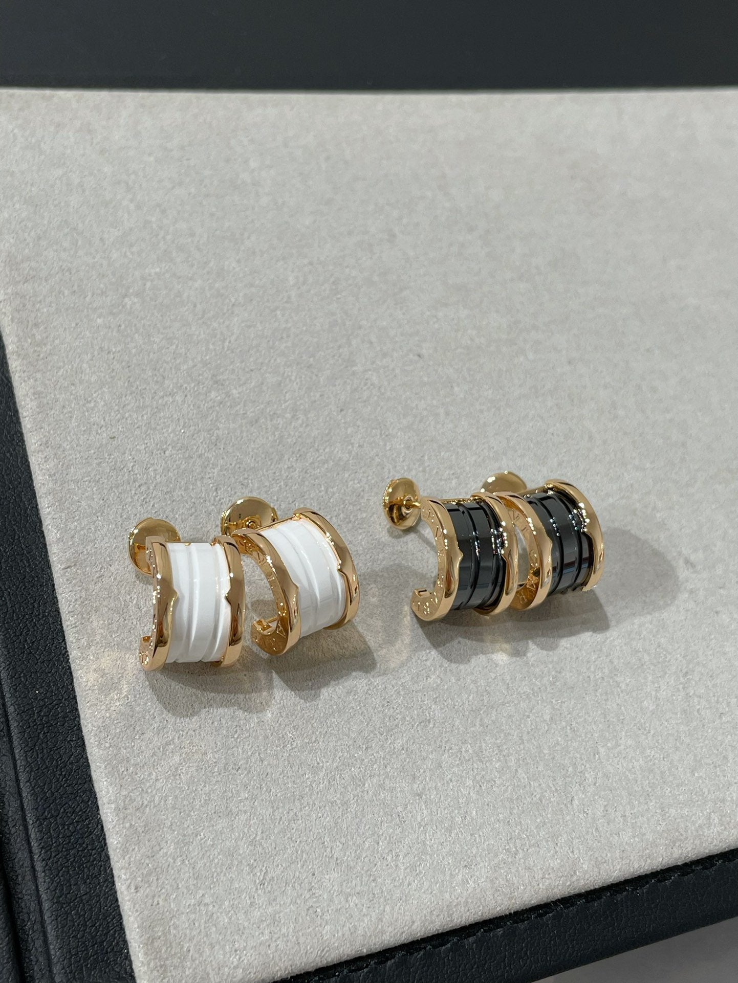 [CA]ZERO 1 PINK GOLD CERAMIC EARRINGS