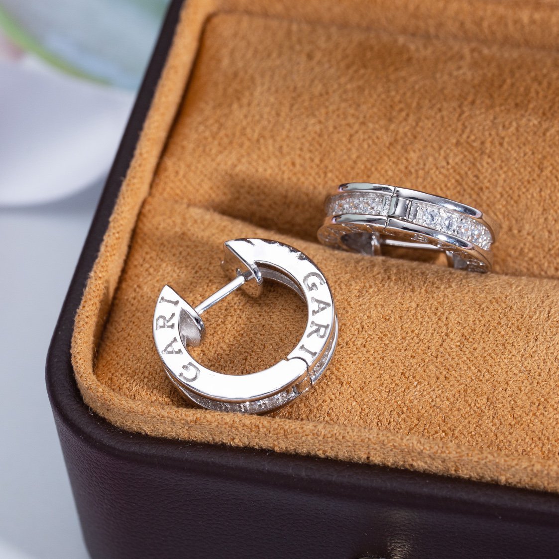 [CA]ZERO 1 MINI SILVER DIAMOND EARRINGS