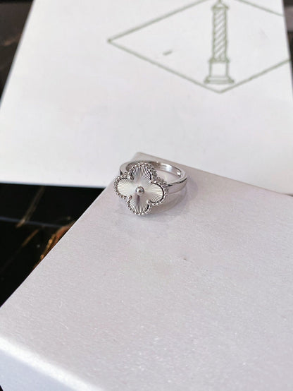 [CA]CLOVER SILVER RING