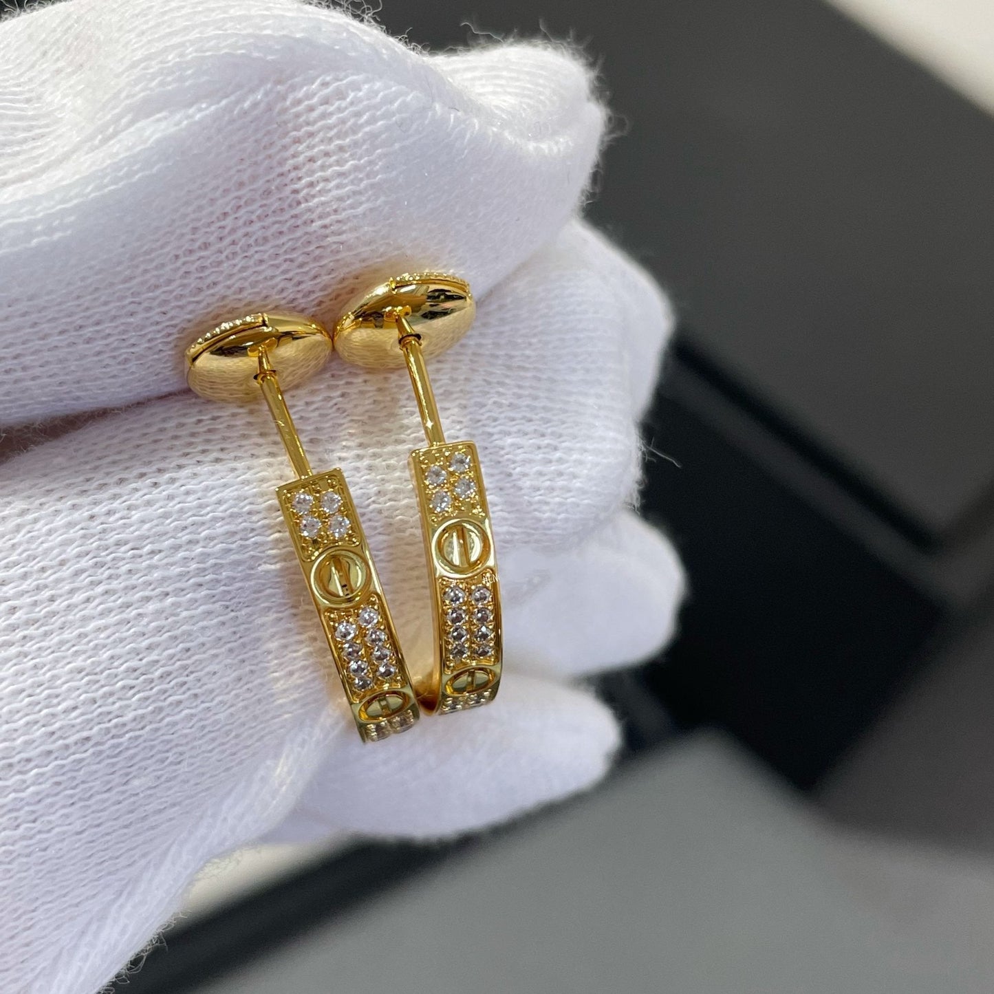 [CA]LOVE DIAMOND GOLD HOOP EARRINGS