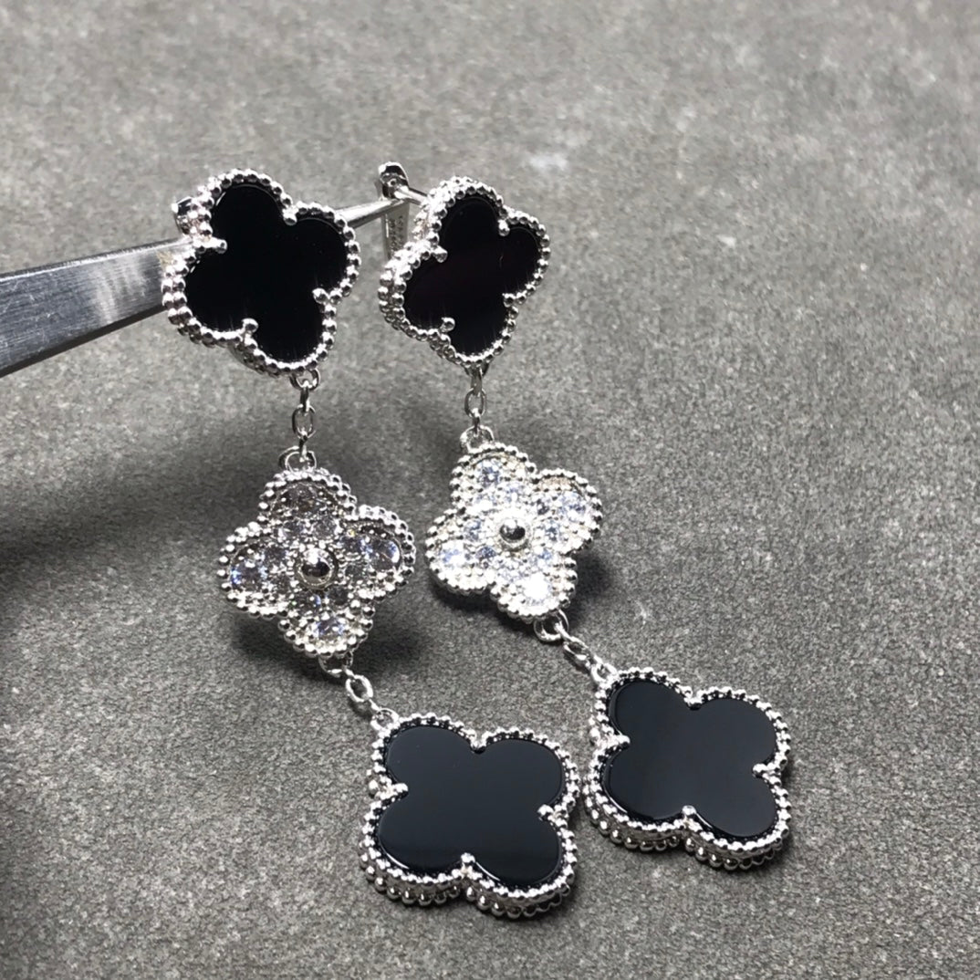 [CA]CLOVER 3 MOTIF DIAMOND ONYX SILVER EARRINGS