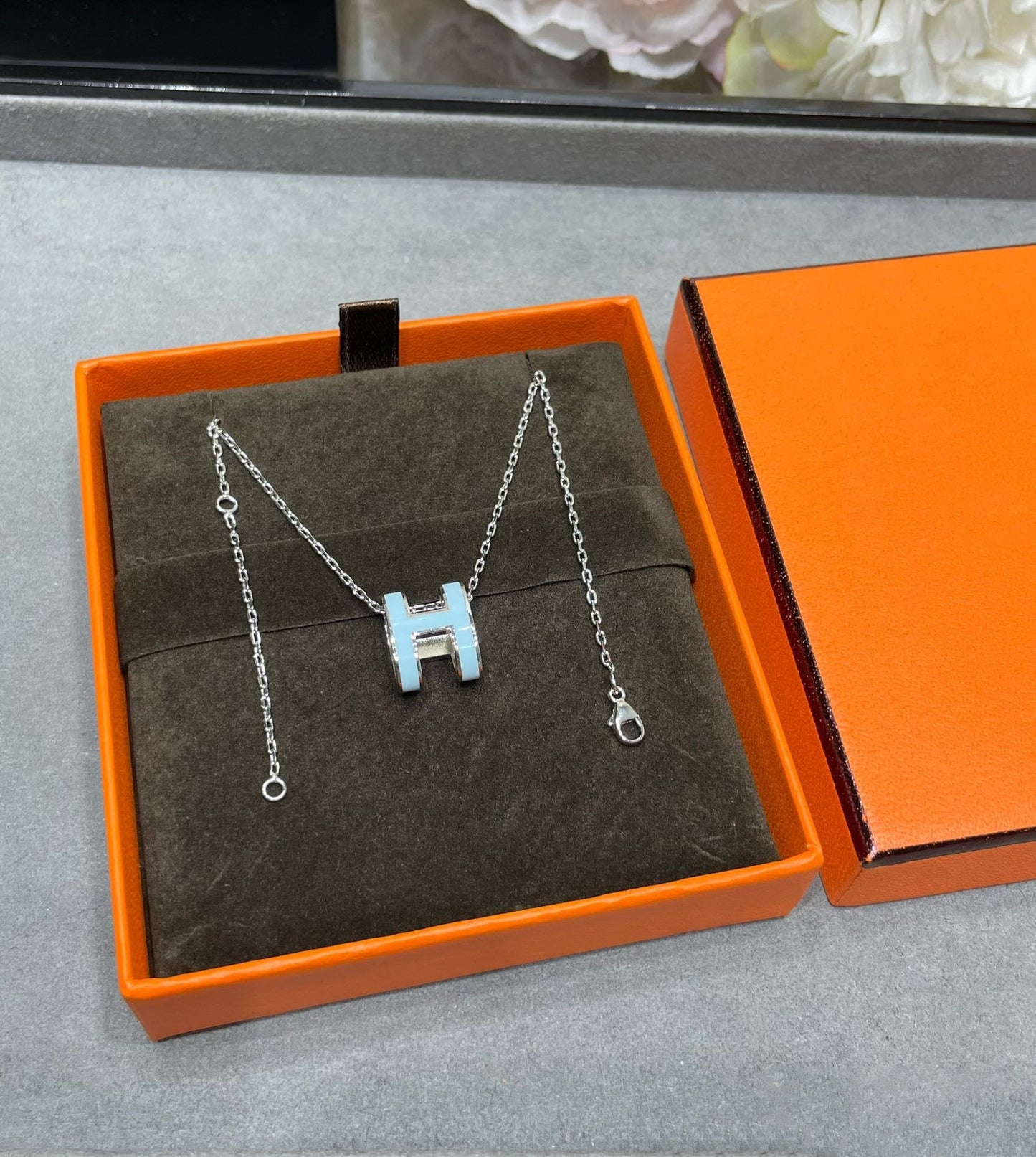 [CA]POP H SKY BLUE NECKLACE