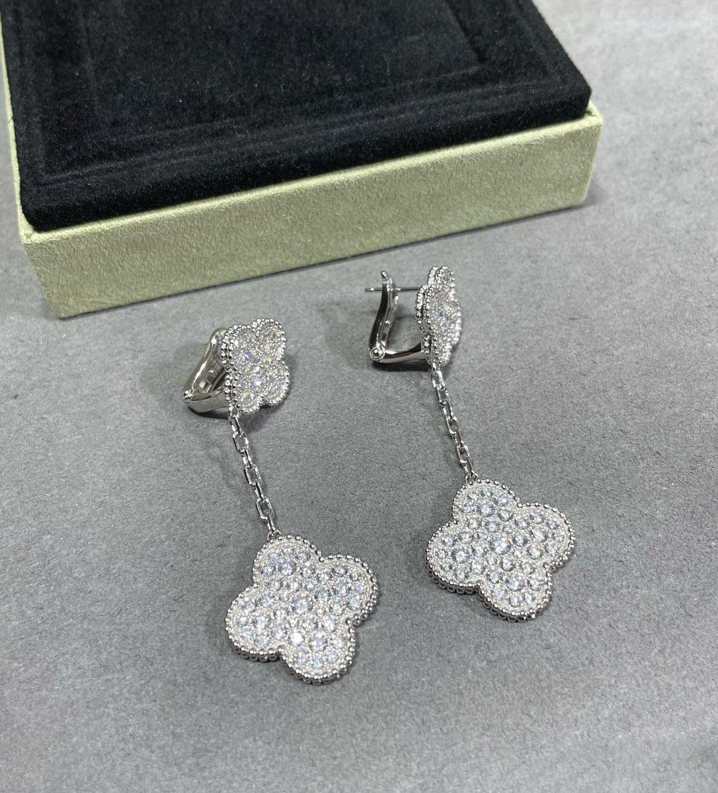 [CA]CLOVER 2 MOTIFS DIAMOND PAVED SILVER EARRINGS