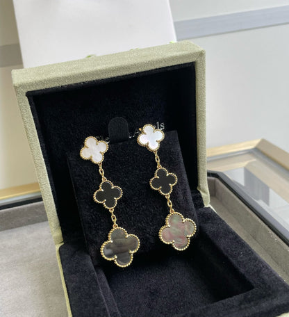 [CA]CLOVER 3 MOTIF MOP ONYX DARK MOP PINK GOLD EARRINGS