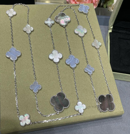 [CA]CLOVER 16 MOTIF CHALCEDONY MOP SILVER NECKLACE