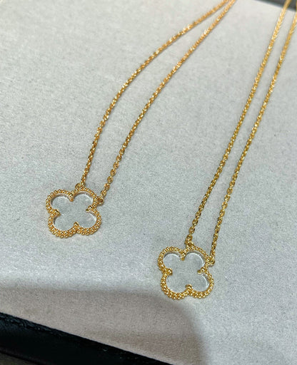 [CA]CLOVER ROCK CRYSTAL ROSE GOLD NECKLACE