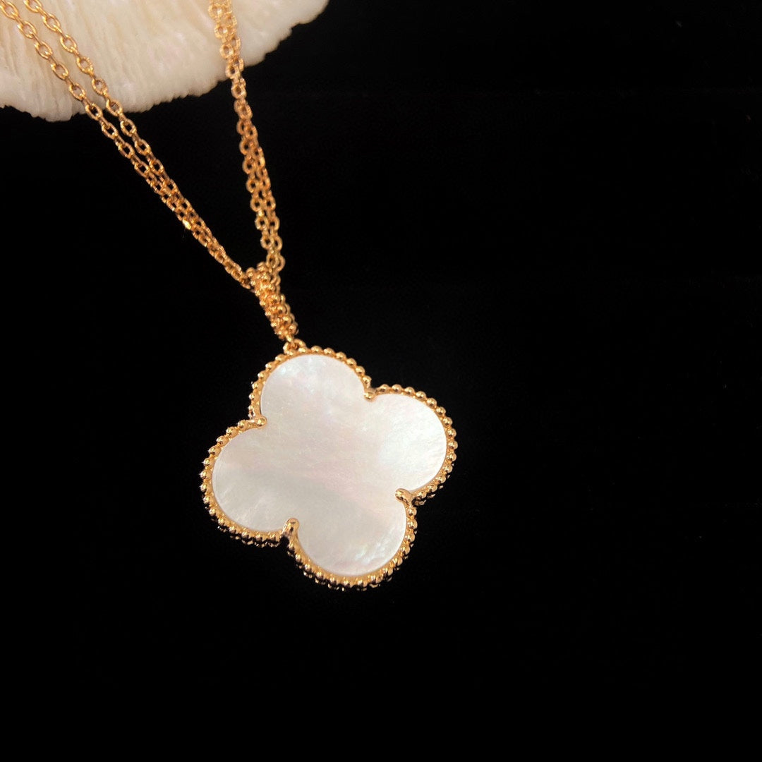 [CA]CLOVER 25MM MOP LARGE PENDANT NECKLACE