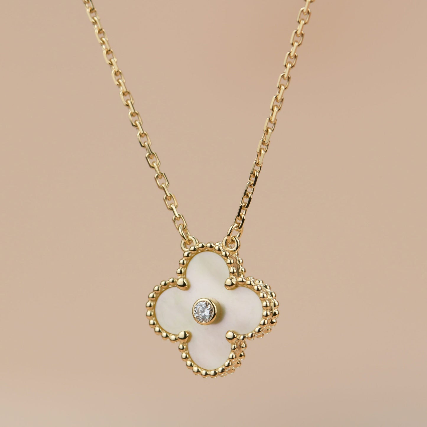 [CA]CLOVER 15MM DIAMOND GOLD MOTHER OF PEARL NECKLACE