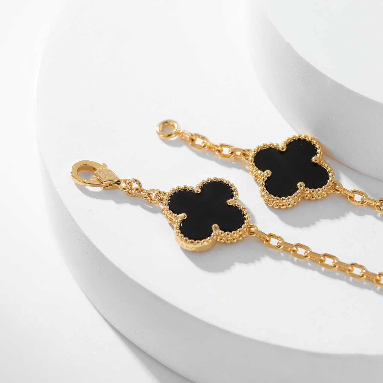 [CA]CLOVER 10 MOTIFS ONYX NECKLACE