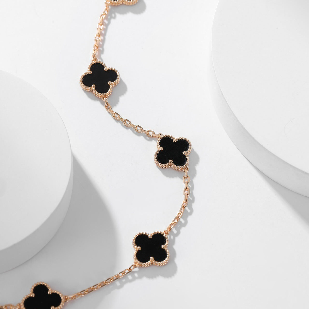 [CA]CLOVER 10 MOTIFS ONYX NECKLACE